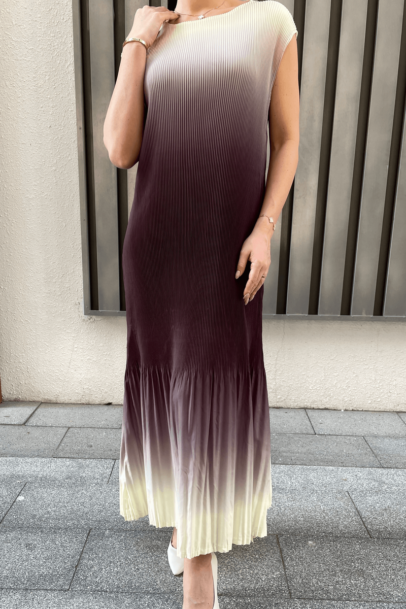 Purple (05) with Off White (05)