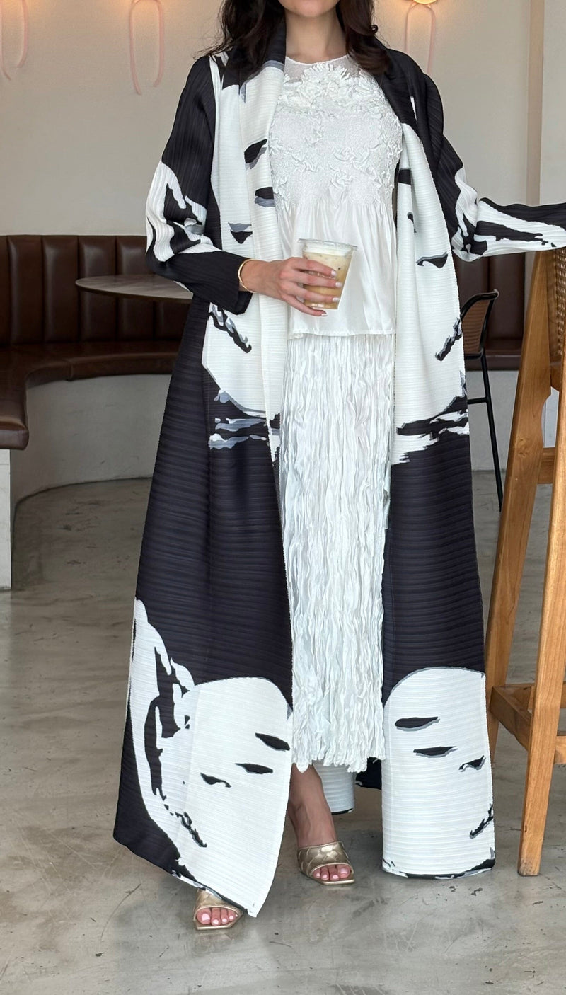 Black (00) with White (00)