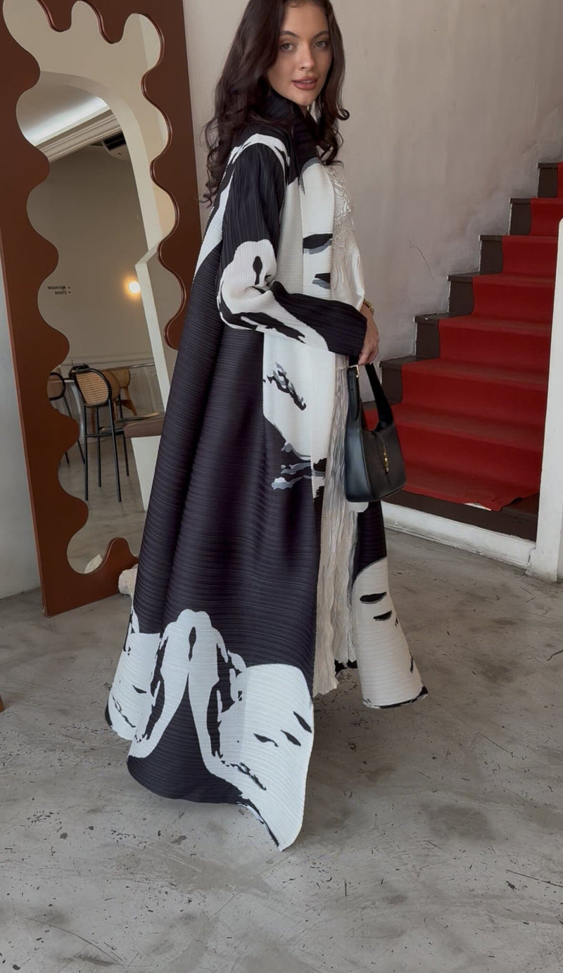 Black (00) with White (00)