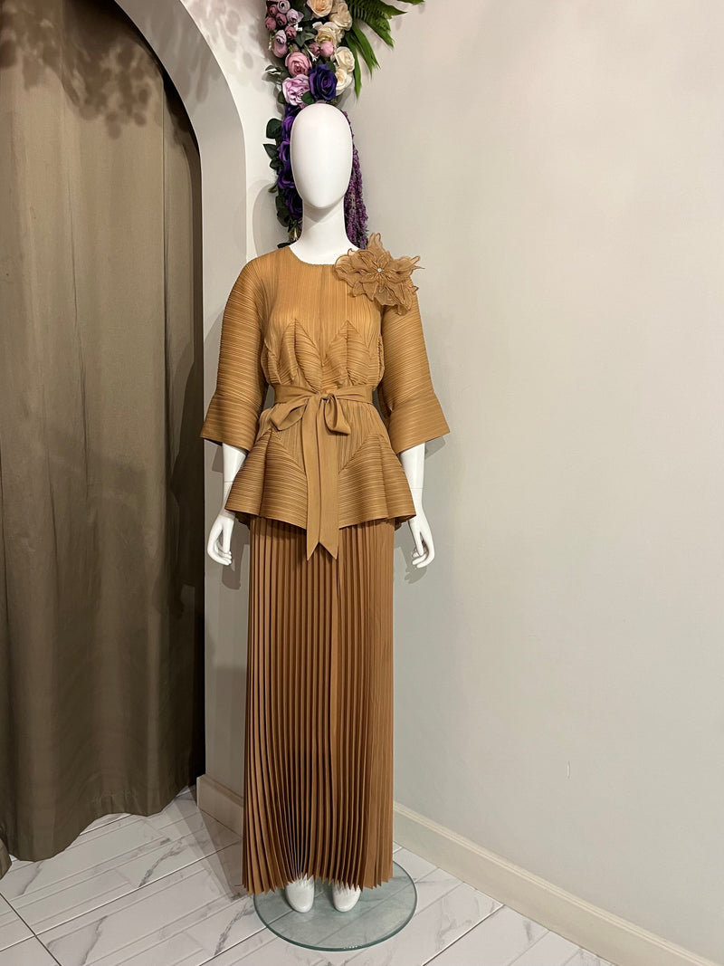 Brown (02)