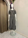 Grey (00)