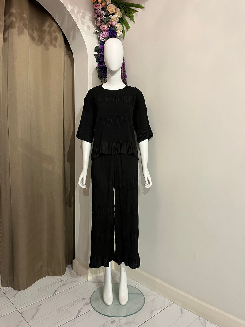 Black (00)