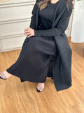 Black (00)