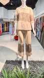 Beige (01)