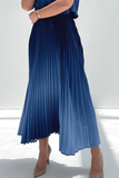 Royal blue (00) with baby blue (06)