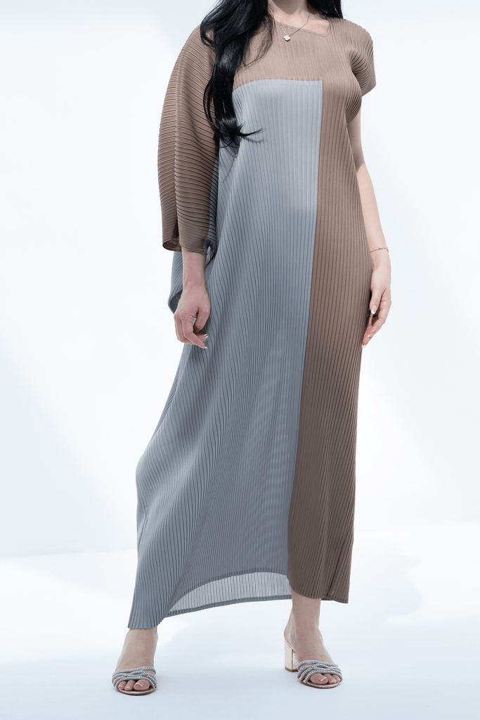 Two tone pleated dress best sale