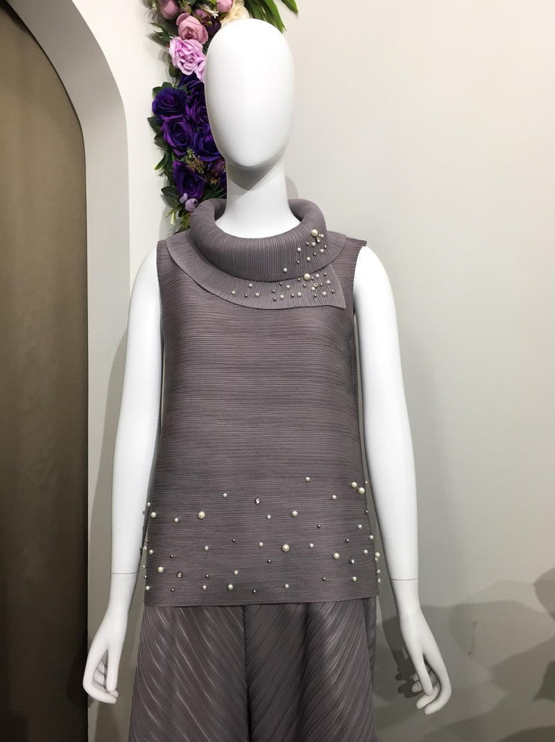 Carissa Top (with pearl) - Alita Pleat