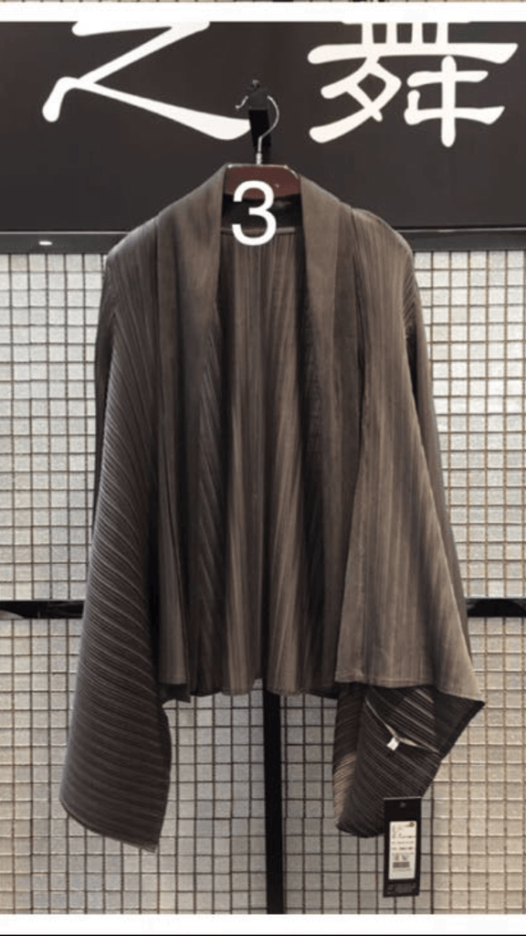front long geisha jacket #2 - Alita Pleat