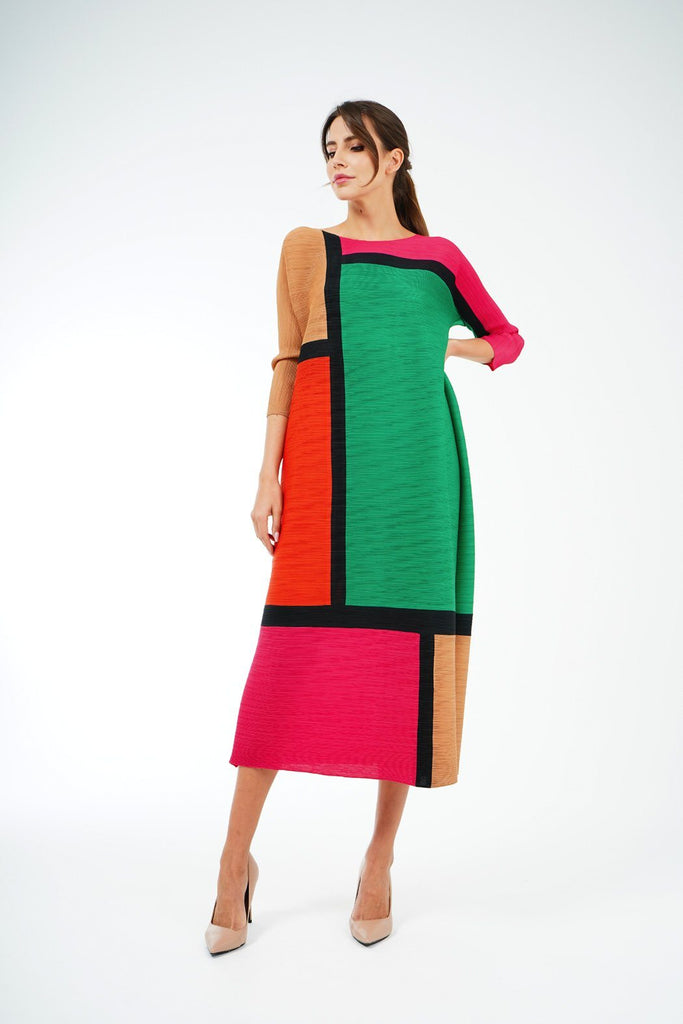 Pink (01) with Green (02)