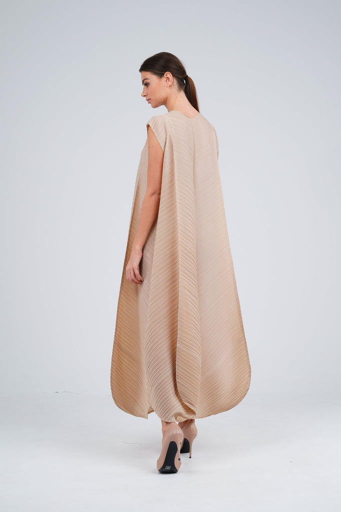Beige (01)