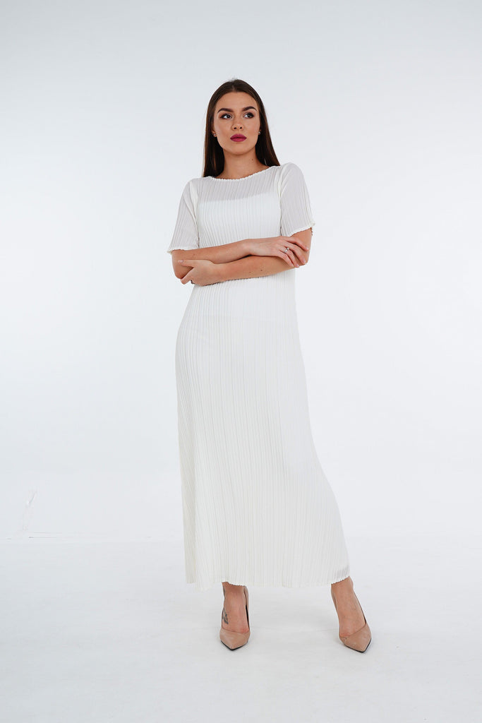 Off White (02) | Pleated Dress