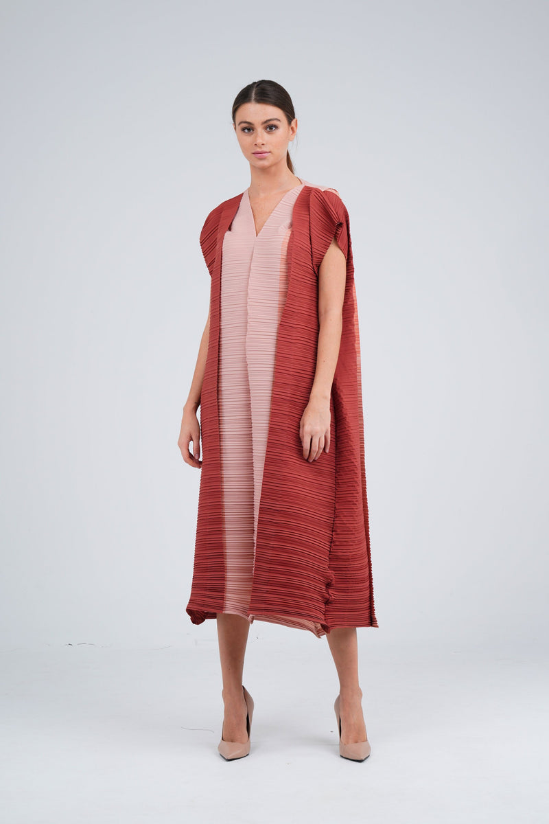 Peach (04) with Brick (00) | Pleated Dress