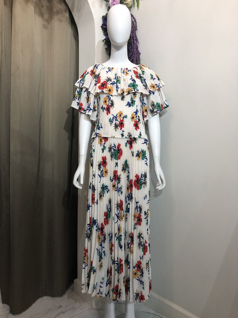 White with mix flowers 