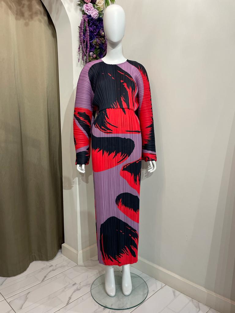 Lavender (07) with Red (04)