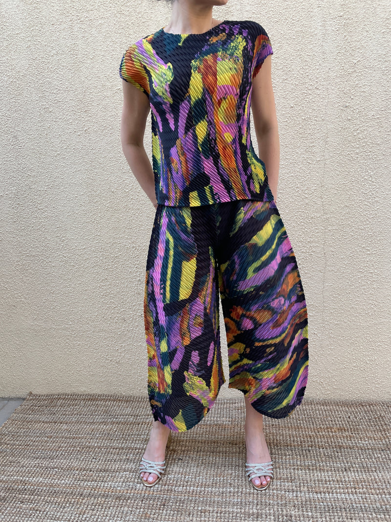 Black (00) with Yellow (00)