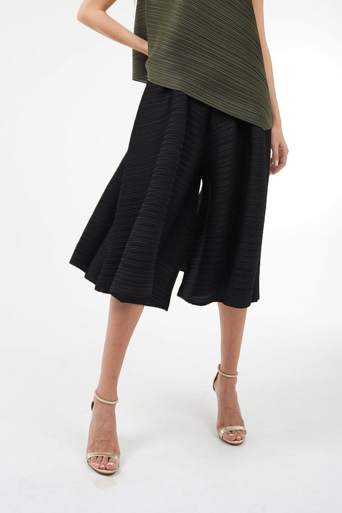 Black (00)