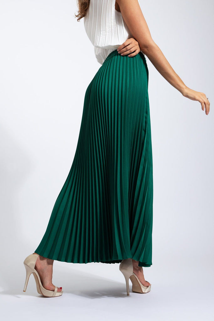 Buy Andrea Big Pleat A-Line Skirt For Women In Dubai | Alita Pleat ...