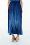 Royal blue (00) with baby blue (06)