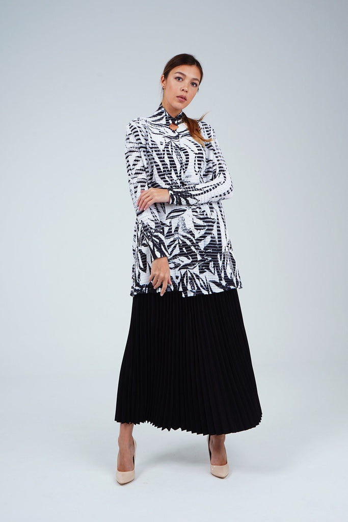 White Jasper Black | buying dresses online
