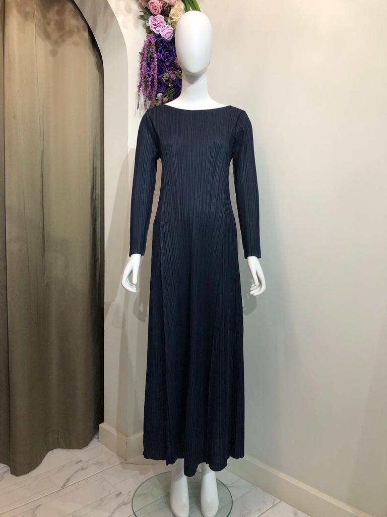 Dulce Pleated Full Sleeve Dress