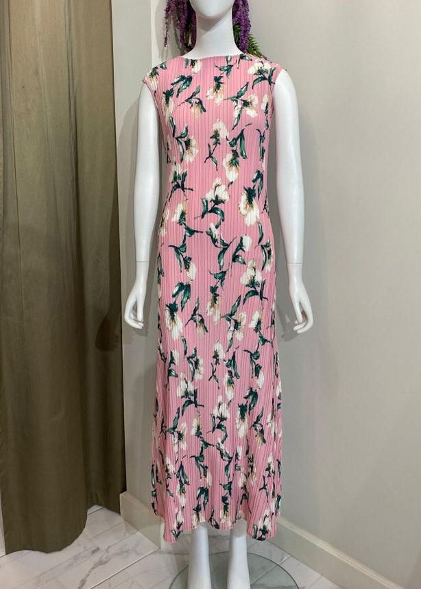 Baby pink with big flower